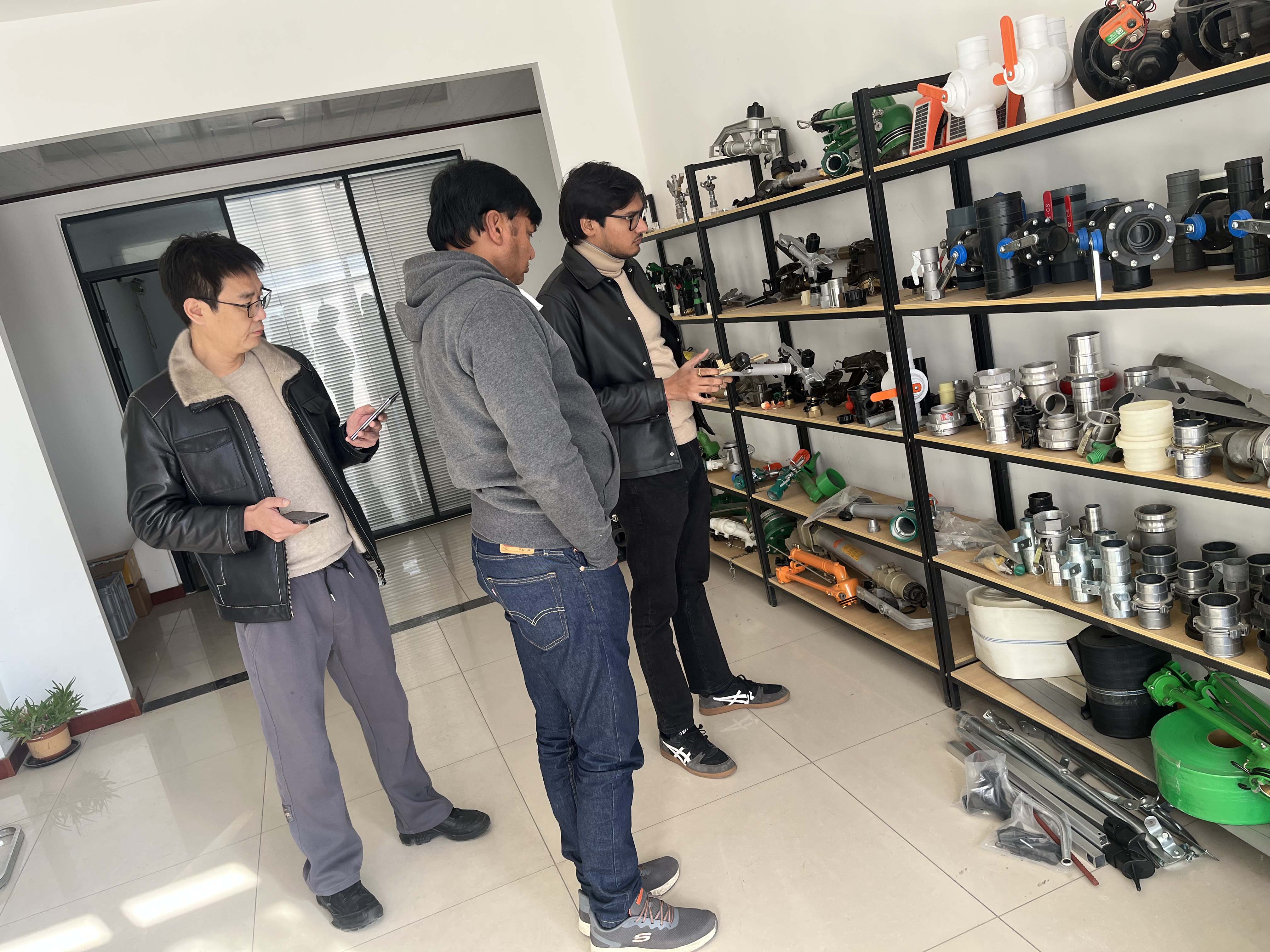 泰安NS40 涡轮喷枪获客户青睐 洽谈批量合作